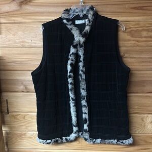 Chico's Black and Tan Cozy Vest with Animal Print Trim Size 2